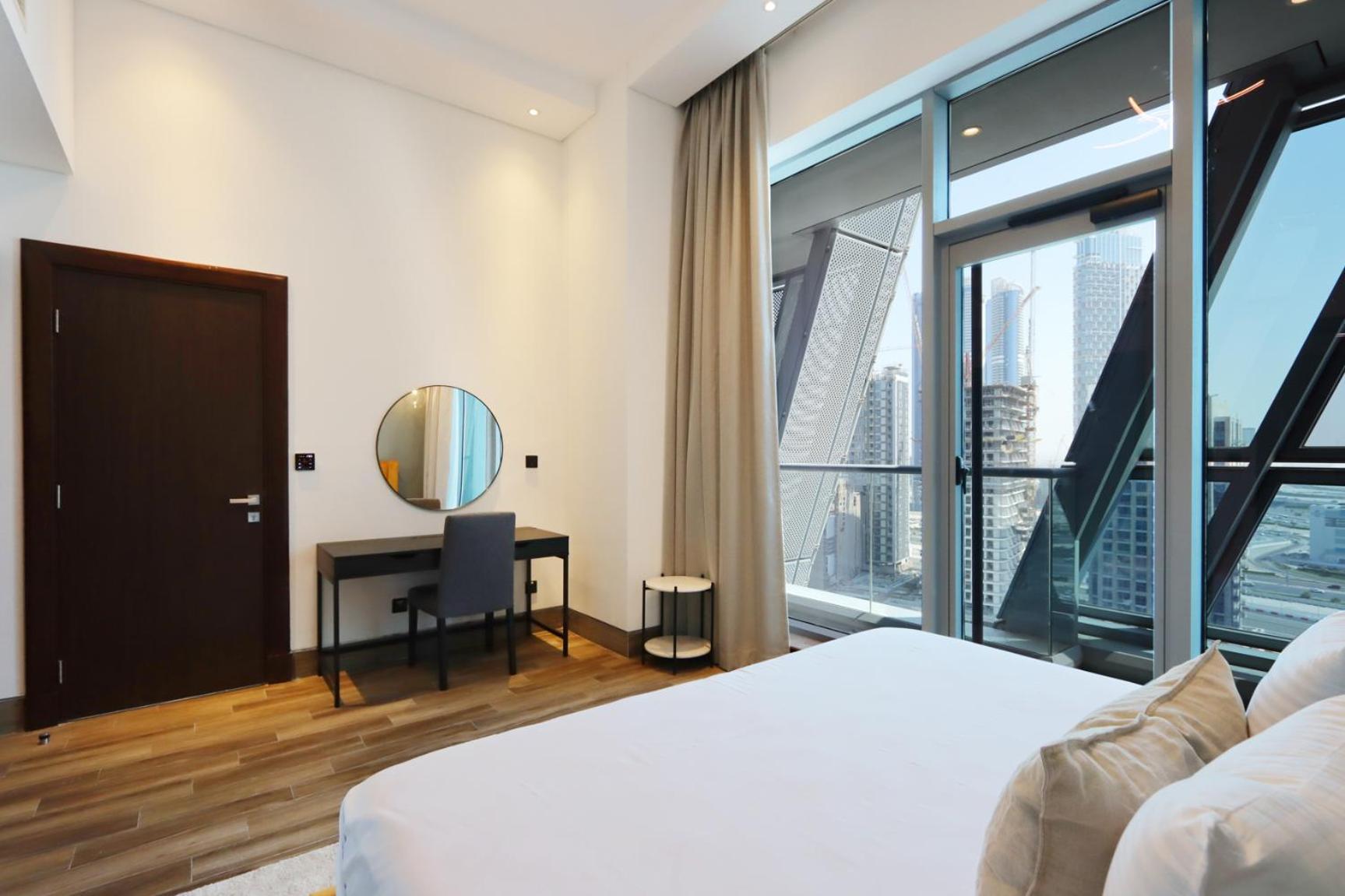 Livbnb Suites - Lavish 1 Bedroom In J One Tower ดูไบ ภายนอก รูปภาพ